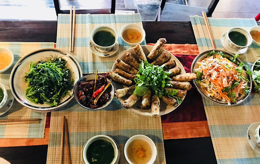 Visite d'Hanoi Cours de la cuisine/ Envol à Vientiane -0
