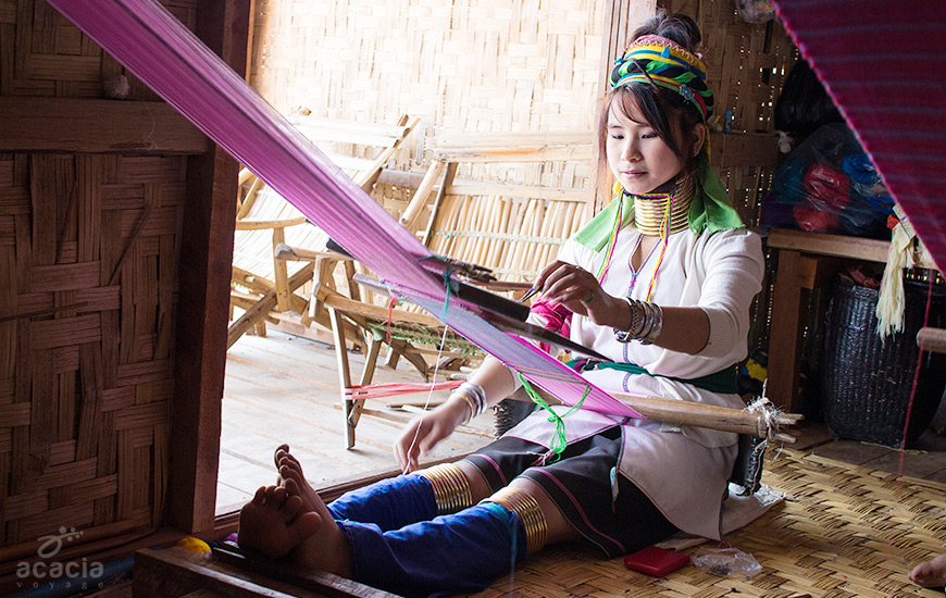 Htee Thein/ Lac Inle -1