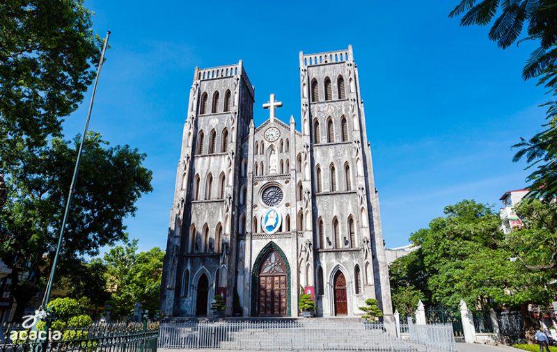 Cathédrale Saint-Joseph (Hanoi) – Architecture coloniale française – Asia Novo Tours