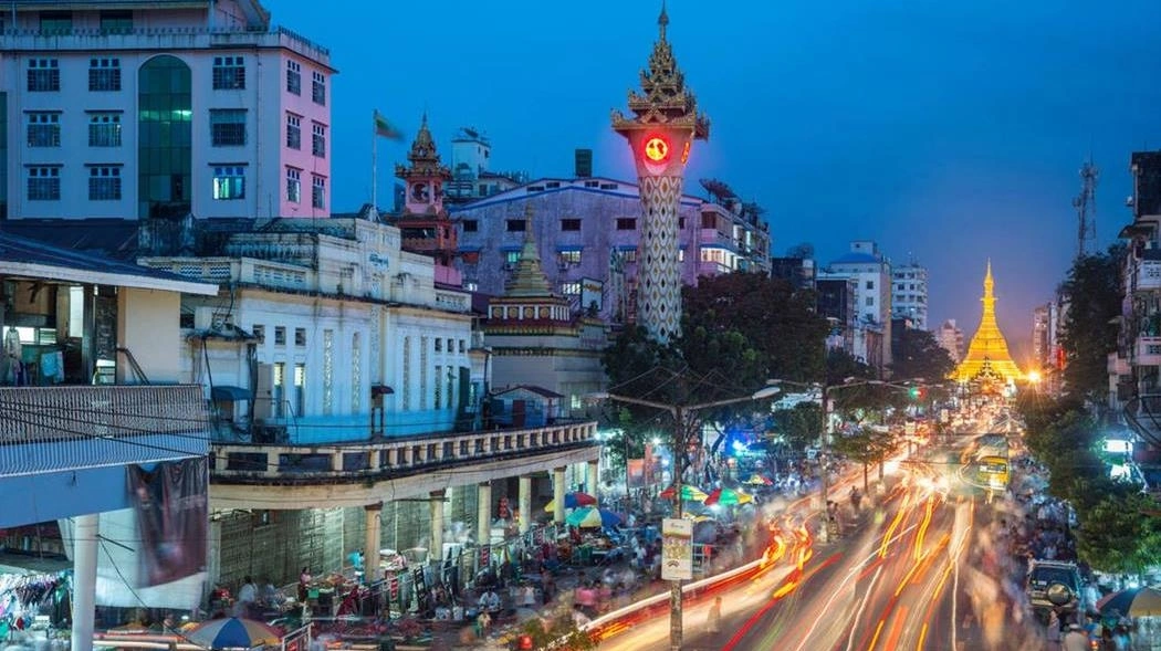 Arrivée à Yangon -0