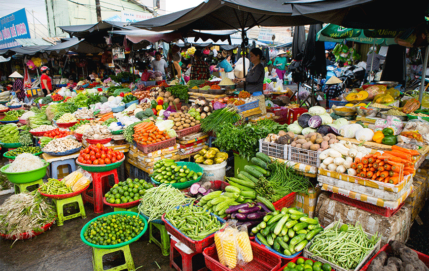 Marché local (Hanoi) – Ambiance vibrante – Asia Novo Tours
