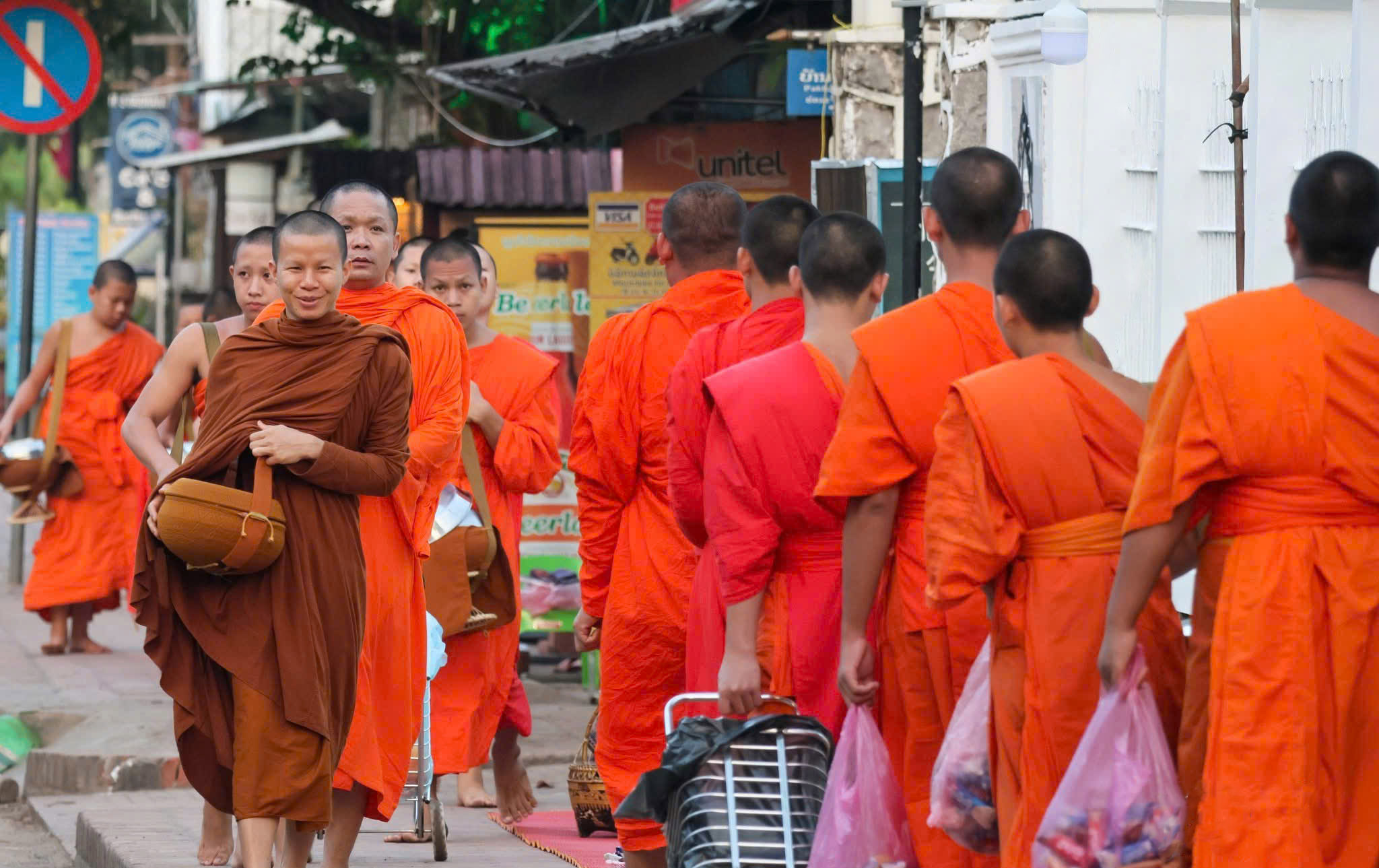 Nong Khiaw /Luang Prabang (150km/3h)-0