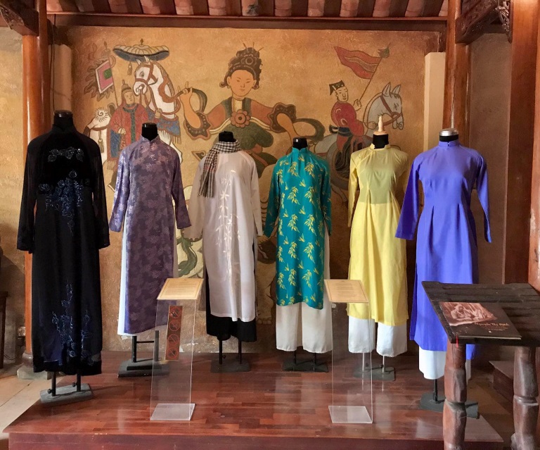 le ao dai