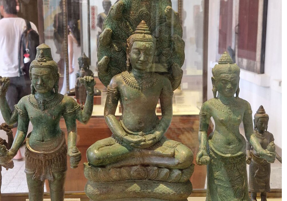 Musée National du Cambodge (Phnom Penh) – Héritage khmer – Asia Novo Tours