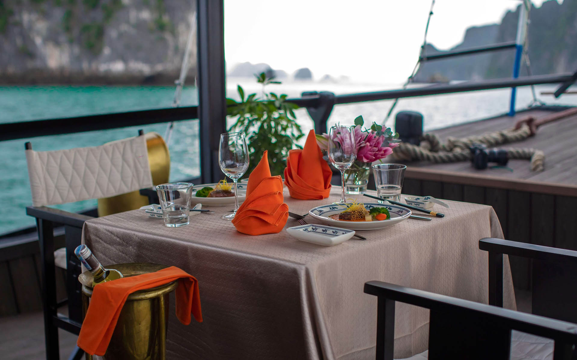 Halong/ Hanoi/ Envol à Hue-0