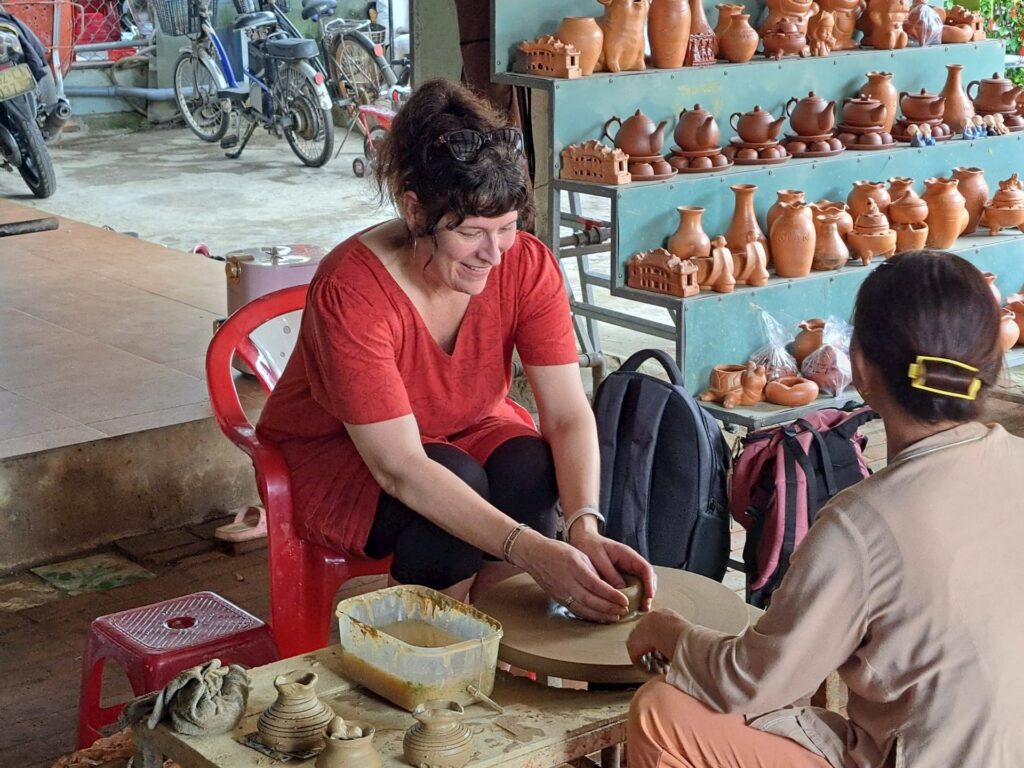 Expérience de poterie au Village de céramique de Thanh Ha, vieux de 500 ans à Hoi An