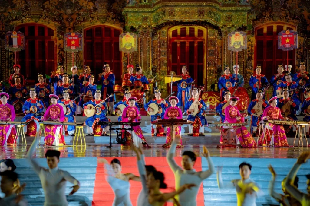 Nhã nhạc de la cour impériale de Huế — un chef-d’œuvre musical savant et élégant