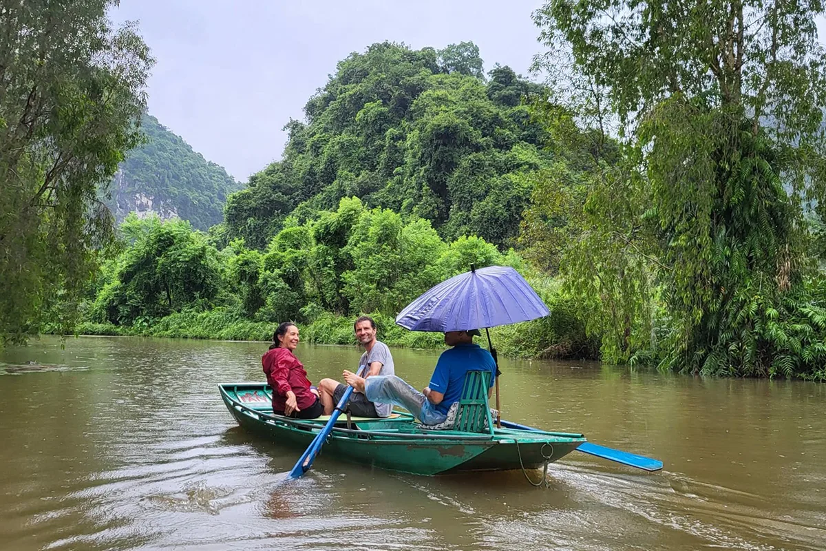 Balande en sampan a Tam Coc