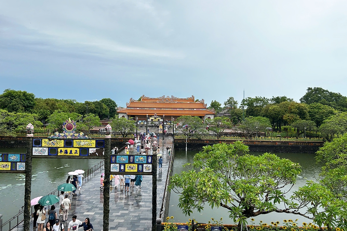 Porte du Midi (Hué) – Entrée impériale – Asia Novo Tours