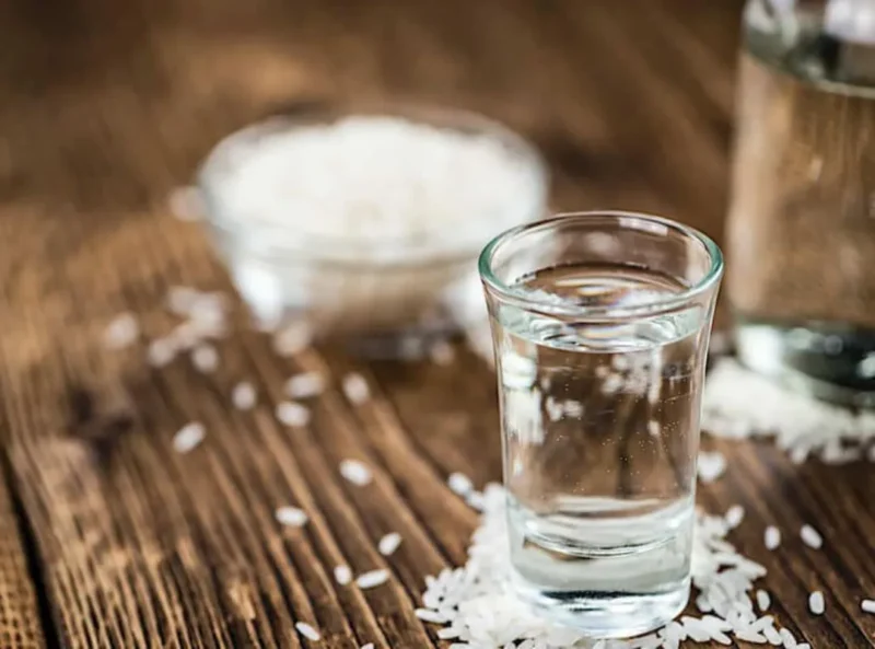 Alcool de riz traditionnel vietnamien