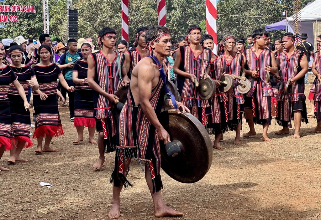 Cồng chiêng - Instrument sacré des Gia Rai