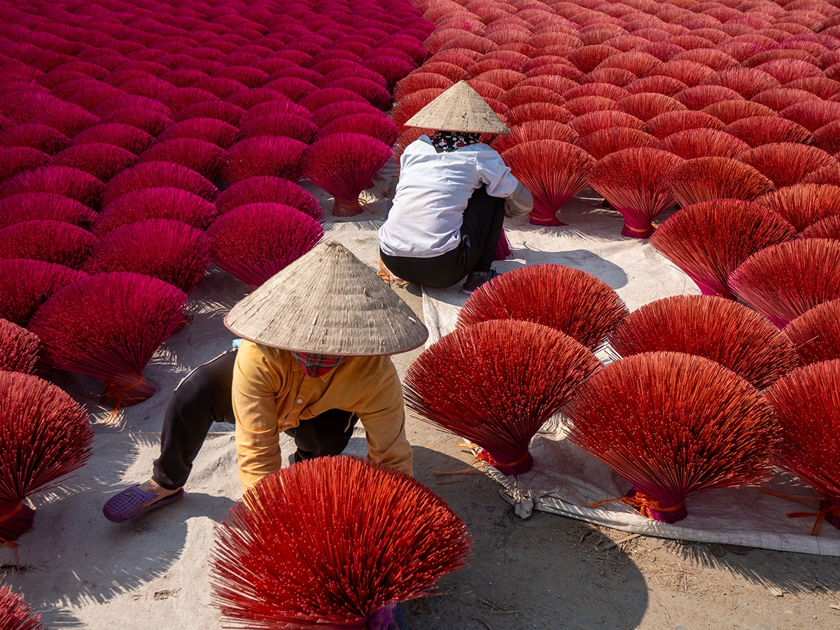 Fabrication d'encens (Hanoi) – Artisanat traditionnel – Asia Novo Tours