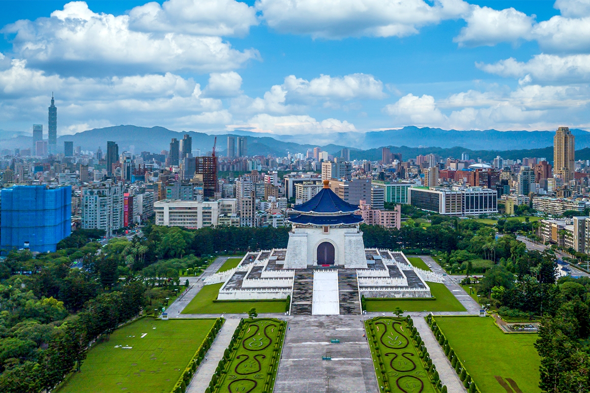 Mémorial Chiang Kai-shek (Taipei) – Skyline urbain – Asia Novo Tours