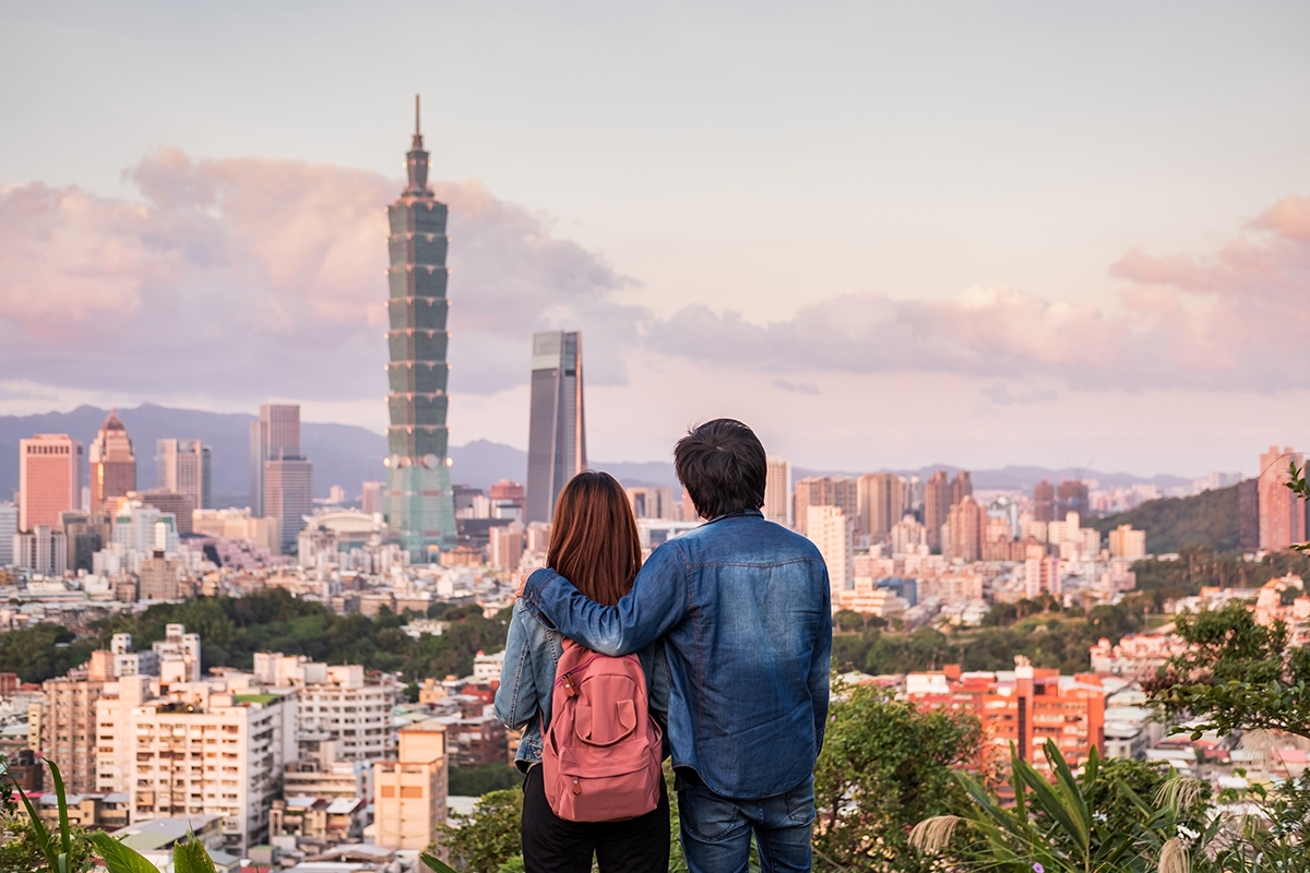 Couple de voyageurs (Taipei) – Découverte urbaine – Asia Novo Tours