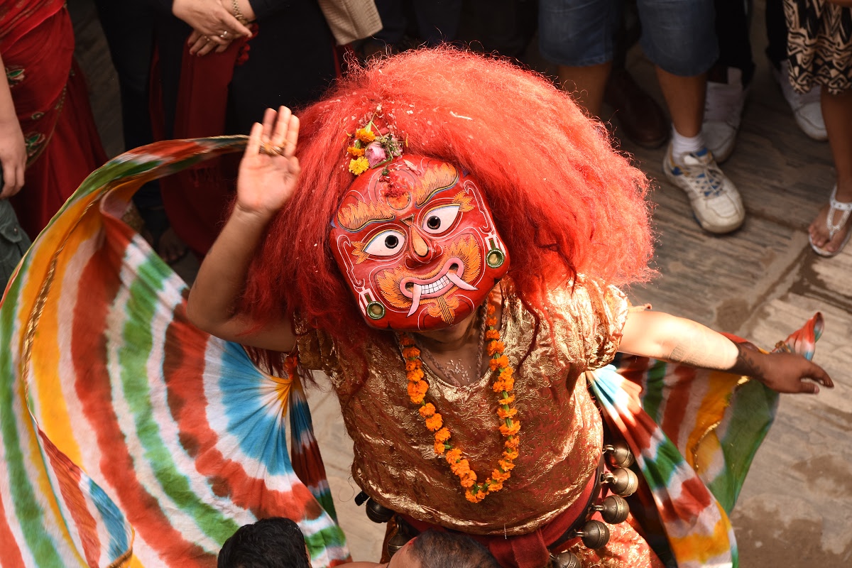 La danse traditionnelle lakhe