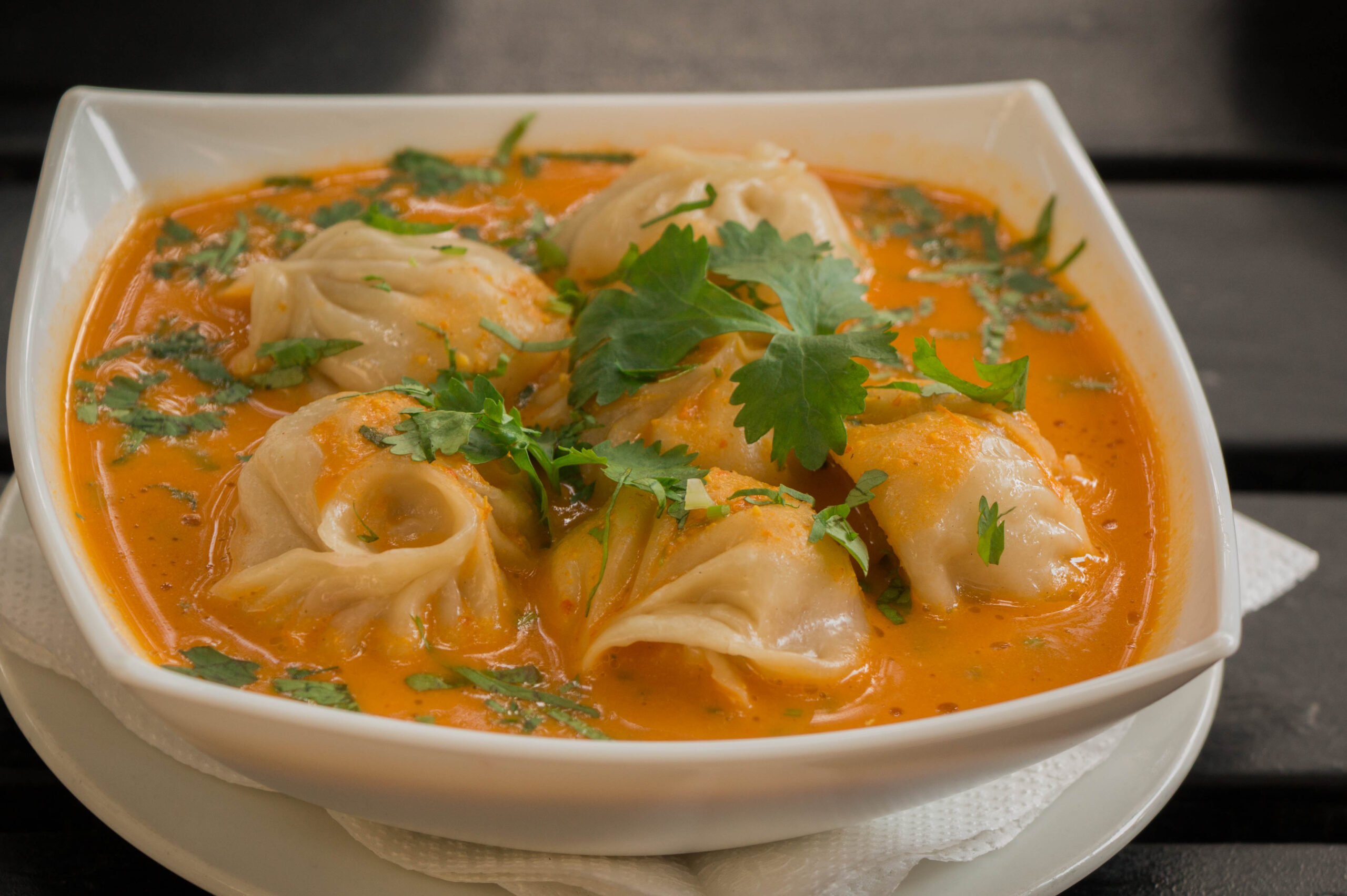 Momo (raviolis népalais)