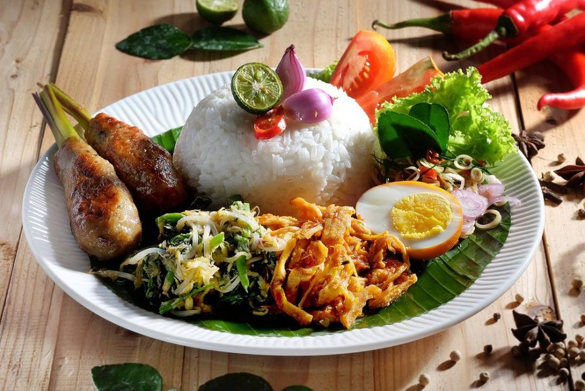 Gastronomie indonésienne : le nasi campur est un plat balinais populaire