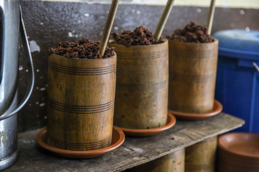 Tongba, bière traditionnelle népalaise au millet 