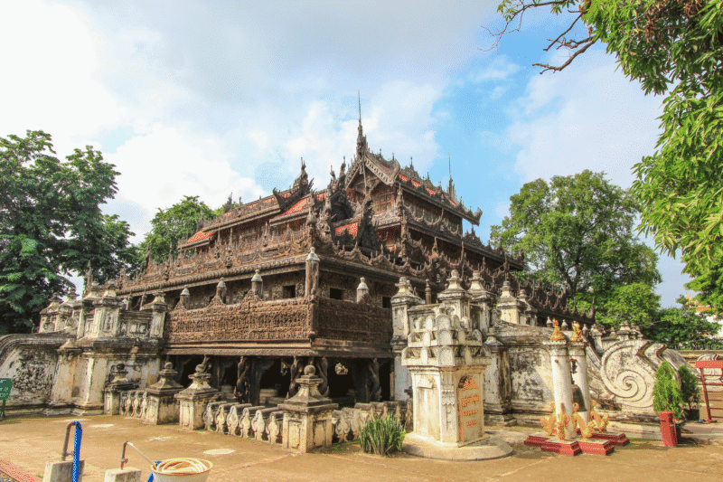 Monastère de Shwenandaw - Voyage en Birmanie en 15 jours - Asia Novo Tours